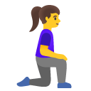 klęcząca kobieta: zwrócony w prawo — emotka w stylu Google (Android), Noto Emoji